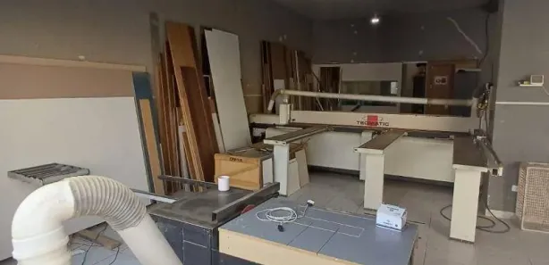 Prédio Inteiro à venda, 124m² no Gralha Azul, Fazenda Rio Grande