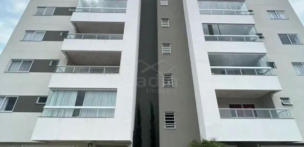 Apartamento com 2 Quartos para alugar, 83m² no Gravatá, Navegantes