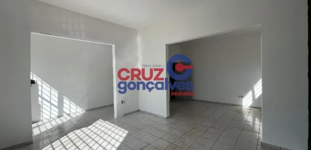 Loja / Salão / Ponto Comercial com 2 Quartos para alugar, 300m² no Zona Central, Rio Claro