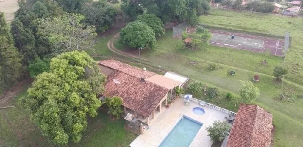 Fazenda / Sítio / Chácara com 4 Quartos à venda, 575000m² no , Alambari