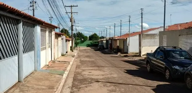 Casa de Condomínio com 3 Quartos à venda, 138m² no Setor de Chácaras Anhangüera B, Valparaíso de Goiás