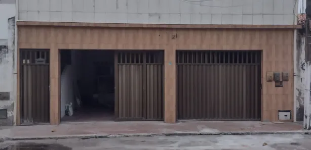 Casa com 6 Quartos à venda, 250m² no Ponto Novo, Aracaju