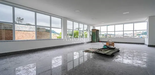 Loja / Salão / Ponto Comercial para alugar, 135m² no Portais (Polvilho), Cajamar