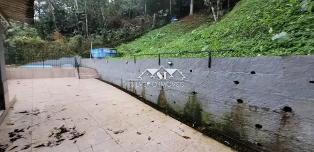 Apartamento com 2 Quartos para alugar, 70m² no Quitandinha, Petrópolis