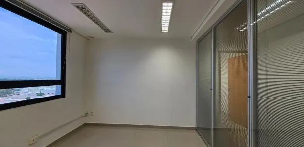 Conjunto Comercial / Sala para alugar, 248m² no Vila Belvedere, Americana