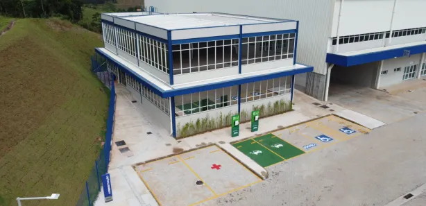 Galpão / Depósito / Armazém para alugar, 3335m² no , Araçariguama