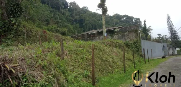 Terreno / Lote / Condomínio à venda, 810m² no Quitandinha, Petrópolis