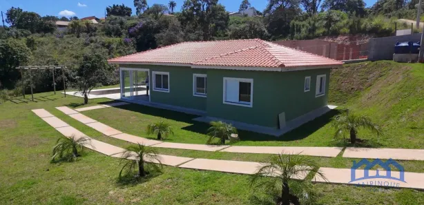 Fazenda / Sítio / Chácara com 3 Quartos à venda, 1000m² no Zona Rural, Mairinque