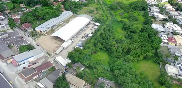 Terreno / Lote Comercial para alugar, 3600m² no Flamengo, Maricá