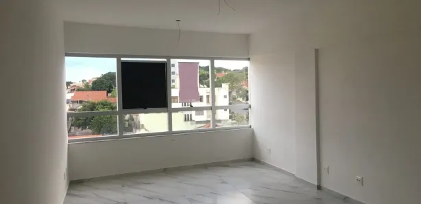 Loja / Salão / Ponto Comercial à venda, 30m² no Brasiléia, Betim