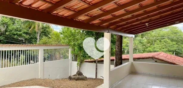 Casa de Condomínio com 5 Quartos à venda, 300m² no Praia do Morro, Guarapari