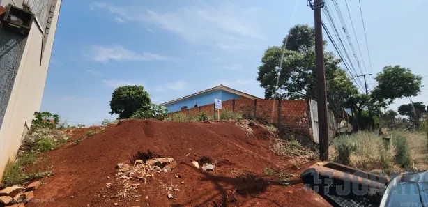 Terreno / Lote / Condomínio à venda, 405m² no Vila Santa Helena, Apucarana