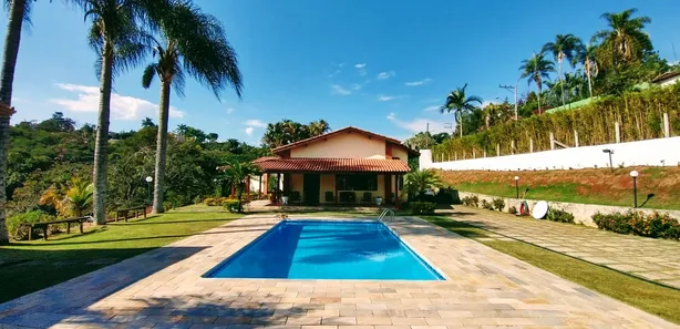 Fazenda / Sítio / Chácara com 4 Quartos para alugar, 3000m² no Mairinque, Mairinque