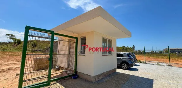 Galpão / Depósito / Armazém para venda ou aluguel, 2000m² no Imboassica, Macaé