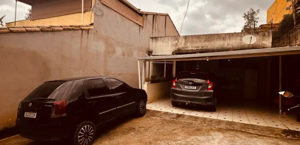 Casa com 2 Quartos à venda, 250m² no Fonte Grande, Contagem