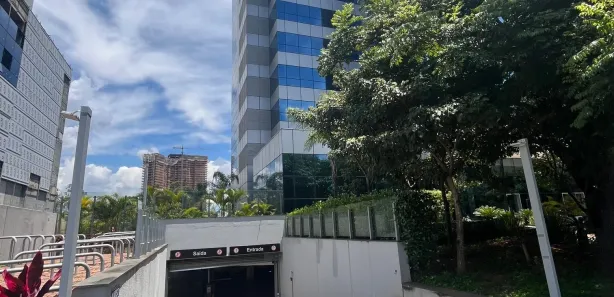 Andar / Laje corporativa para alugar, 31m² no Green Valley Alphaville, Barueri