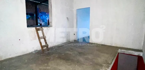 Galpão / Depósito / Armazém à venda, 122m² no Caminho do Sol, Petrolina