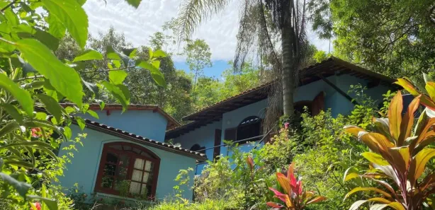 Fazenda / Sítio / Chácara com 3 Quartos à venda, 150m² no Santo Antônio, Duque de Caxias