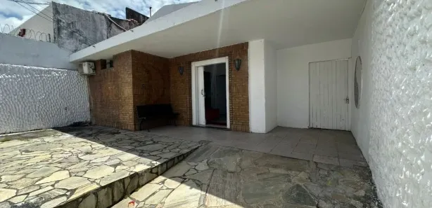 Casa com 3 Quartos à venda, 174m² no Treze de Julho, Aracaju