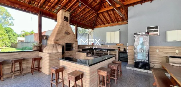 Fazenda / Sítio / Chácara com 2 Quartos à venda, 180m² no Santa Terezinha, Piracicaba
