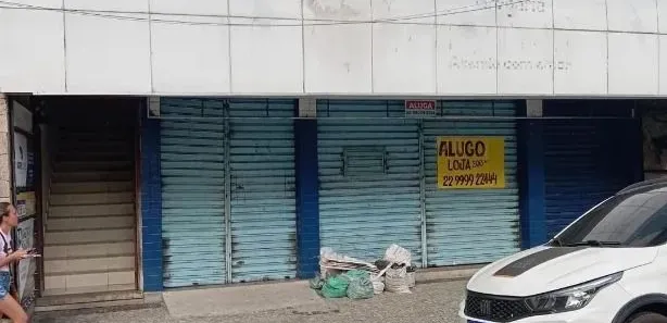 Loja / Salão / Ponto Comercial à venda, 300m² no Estação, São Pedro da Aldeia