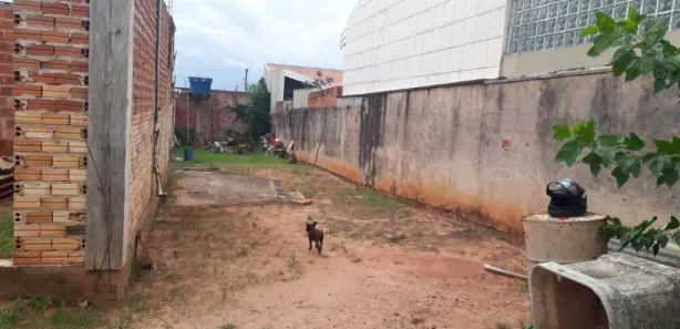 Terreno / Lote / Condomínio para alugar, 225m² no Jardim Santa Antonieta, Marília