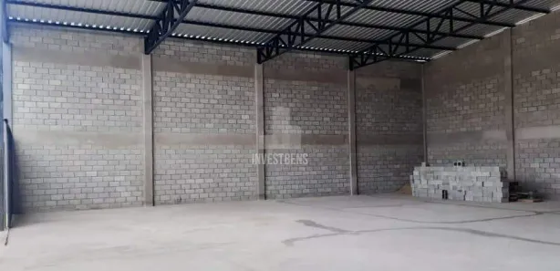 Galpão / Depósito / Armazém para alugar, 400m² no Vida Nova, Vespasiano