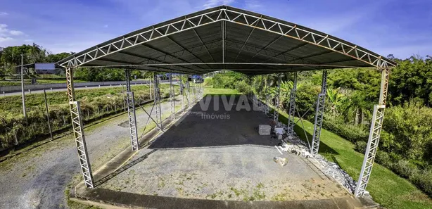 Galpão / Depósito / Armazém à venda, 1220m² no Bairro da Aparecidinha, Itatiba
