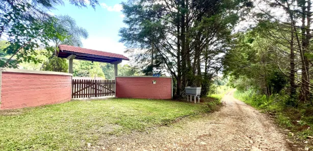 Fazenda / Sítio / Chácara com 4 Quartos à venda, 30167m² no , Tijucas do Sul