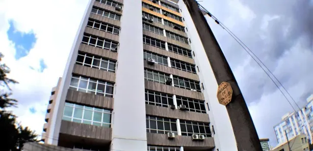 Conjunto Comercial / Sala à venda, 45m² no Centro, Curitiba