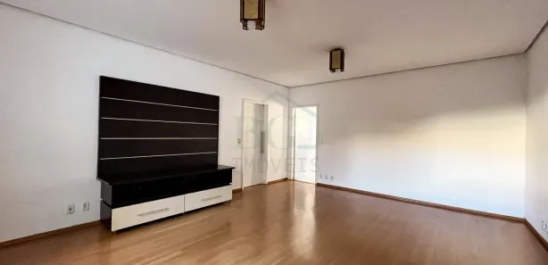 Apartamento com 2 Quartos para alugar, 56m² no Centro, Poços de Caldas