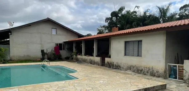 Fazenda / Sítio / Chácara com 3 Quartos à venda, 48000m² no , Igaratá
