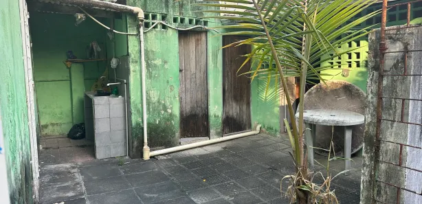 Sobrado com 5 Quartos à venda, 260m² no Espinheiro, Recife