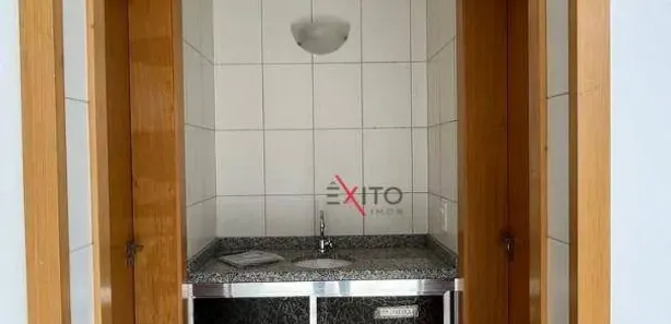 Loja / Salão / Ponto Comercial para alugar, 121m² no Vila Santa Terezinha, Várzea Paulista