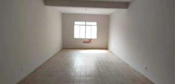 Conjunto Comercial / Sala para alugar, 40m² no Centro, Viçosa