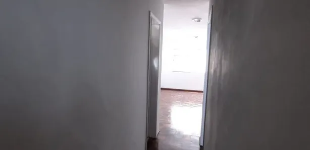 Kitnet com 1 Quarto à venda, 35m² no Centro, Juiz de Fora
