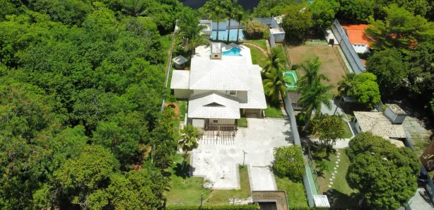 Casa de Condomínio com 4 Quartos à venda, 600m² no Portão, Lauro de Freitas