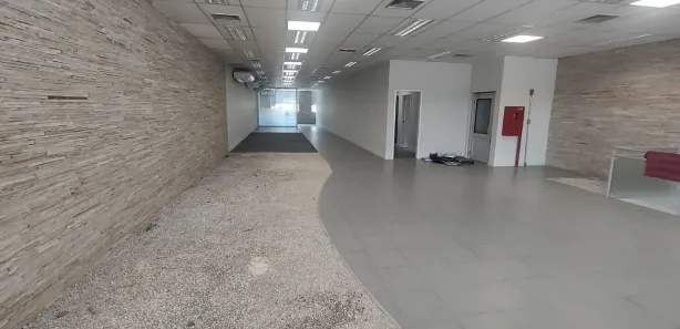 Prédio Inteiro para alugar, 700m² no Fonseca, Niterói
