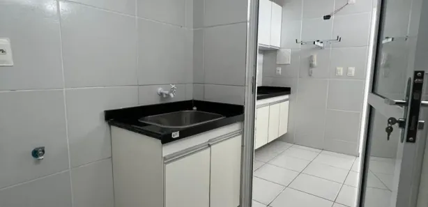 Apartamento com 3 Quartos para alugar, 110m² no Jardim Oceania, João Pessoa