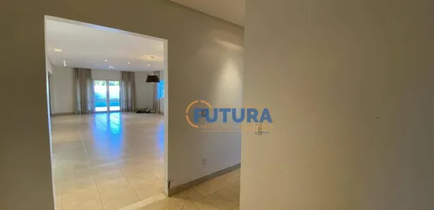 Casa de Condomínio com 4 Quartos para alugar, 620m² no Setor Habitacional Jardim Botânico, Brasília