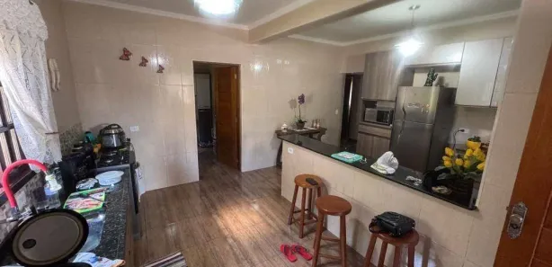 Fazenda / Sítio / Chácara com 3 Quartos à venda, 300m² no Itaquaciara, Itapecerica da Serra