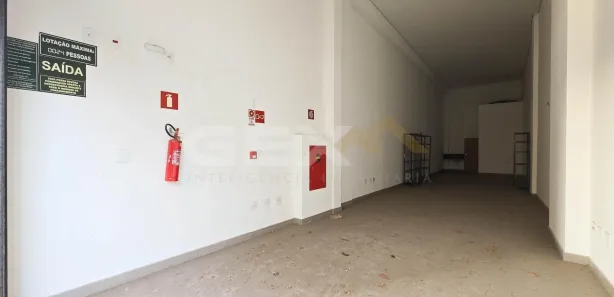 Loja / Salão / Ponto Comercial com 1 Quarto à venda, 79m² no Centro, Divinópolis