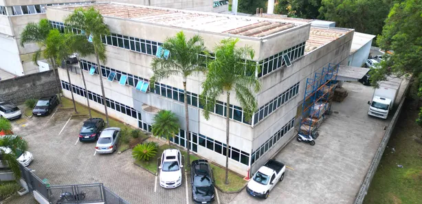 Galpão / Depósito / Armazém à venda, 2272m² no Tamboré, Barueri
