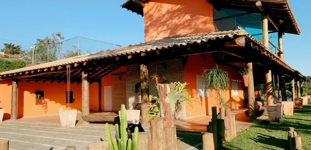 Fazenda / Sítio / Chácara com 4 Quartos à venda, 3000m² no , Mairinque