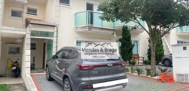 Sobrado com 3 Quartos à venda, 126m² no Jardim Flor da Montanha, Guarulhos