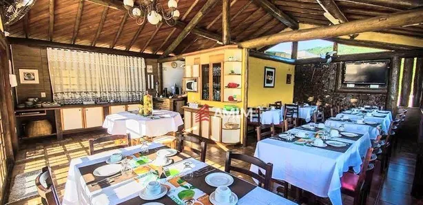 Hotel / Motel / Pousada com 22 Quartos à venda, 1201m² no Itaipu, Niterói