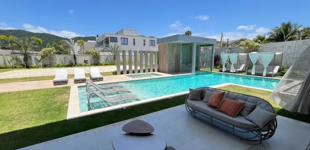 Casa de Condomínio com 6 Quartos à venda, 1000m² no Jardim Acapulco, Guarujá