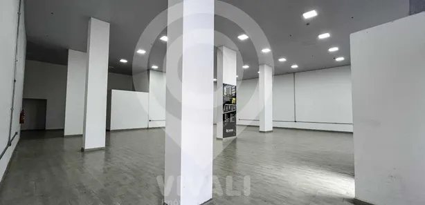 Loja / Salão / Ponto Comercial à venda, 361m² no Vila Brasileira, Itatiba