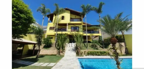 Sobrado com 6 Quartos para venda ou aluguel, 980m² no Arujá 5, Arujá
