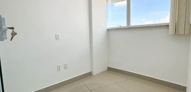 Loja / Salão / Ponto Comercial à venda, 37m² no Lagoa Nova, Natal